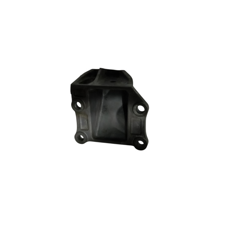 2011-2012 Infiniti G25 2.5L Left Front Engine Mount Bracket 11233JK000 OEM 10575