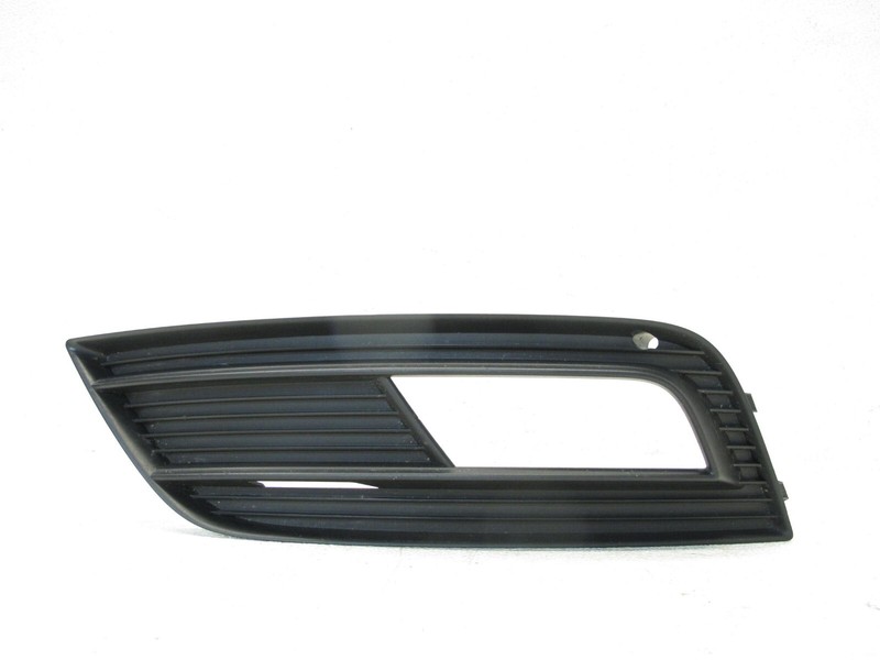 13-16 AUDI B8 A4 BUMPER FOG LIGHT SURROUND TRIM GRILL FRONT LEFT DRIVER 101723B