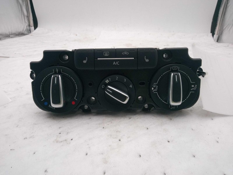 2015 Volkswagen Jetta A/C Selector Switch OEM Black 118K Miles NJ25-28013-719920