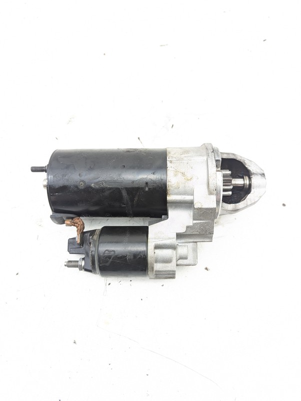 2004-2006 BMW X5 4.4L Starter Motor