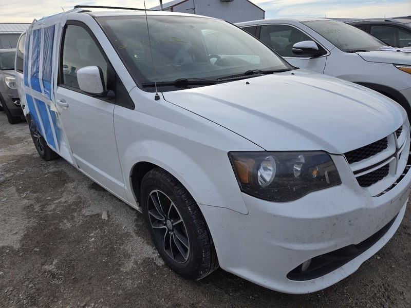 Passenger Right Fender Fits 08-20 CARAVAN 3652294