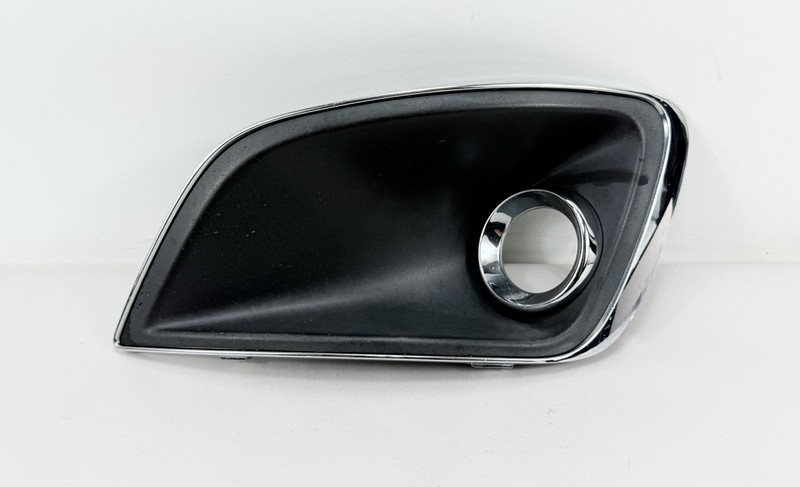 2009-2012 Lincoln MKS Driver Side Left LH Fog Light Lamp Cover Bezel Trim OEM