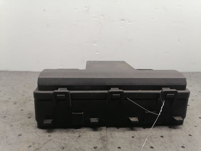 Fuse Box Engine 10 Way Adjustable Seats Fits 19 NAUTILUS 1244623