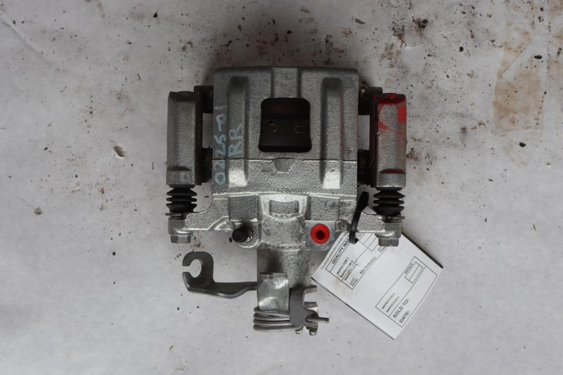 2015-2022 FORD MUSTANG GT REAR RIGHT SIDE BRAKE CALIPER PERFORMANCE PACKAGE OEM