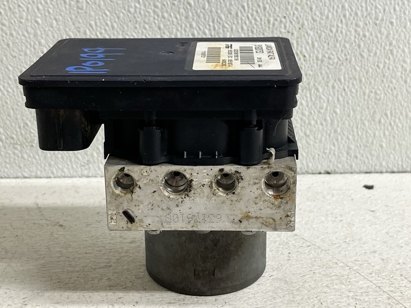 2014-2017 Fiat 500 4DR L ABS Anti Lock Brakes Pump Brake Module 51920753 Oem