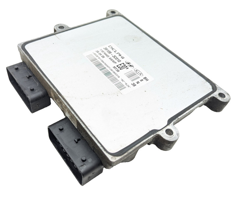 2009 2010 2011 2012HYUNDAI GENESIS Engine Computer Module OEM 391063C010 ECM
