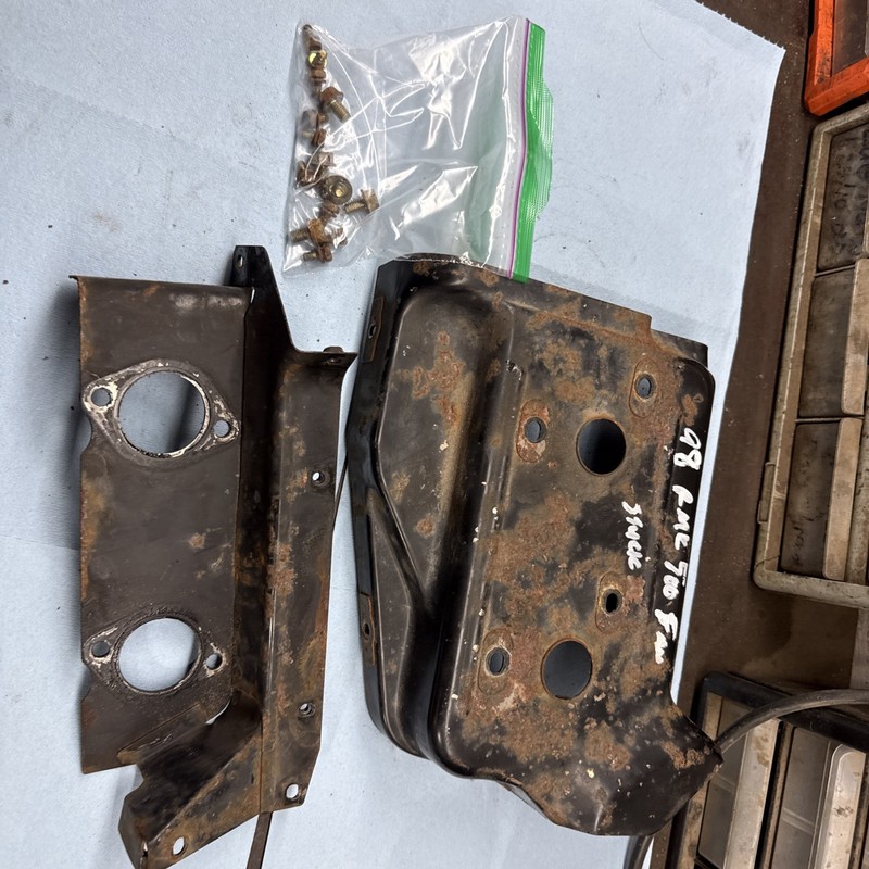 1998PolarisIndy Trail Indy Touring 500 Fan Motor Cylinder Head Cover Shroud