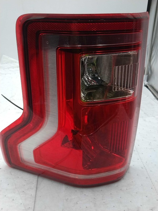 2016 Ford F150 Pickup Right Tail Light Assembly Blue Used 131K Miles OEM
