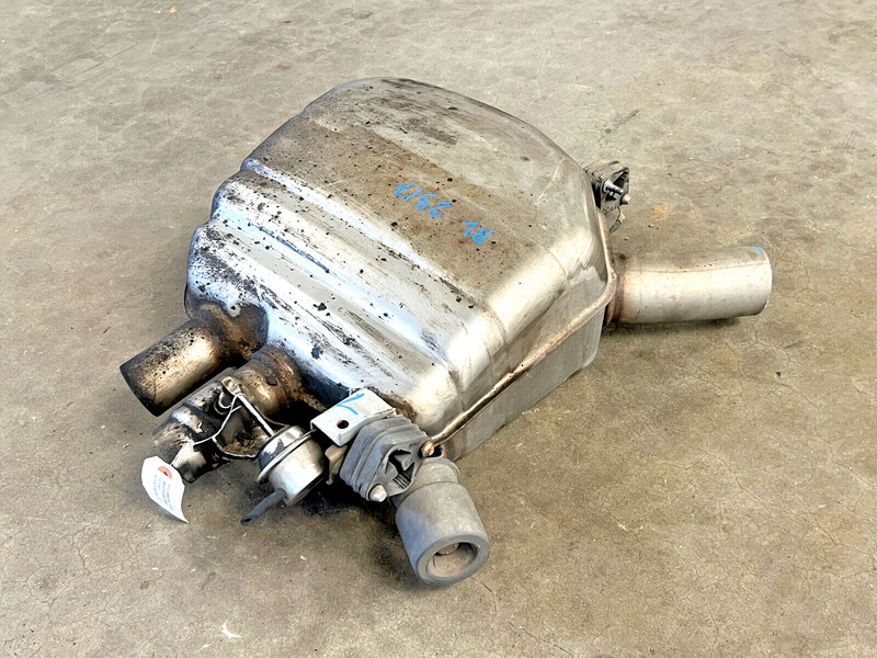 ⭐2013-2015 BMW 750LI F01 F02 4.4L AWD REAR LEFT SIDE EXHAUST MUFFLER OEM LOT2517
