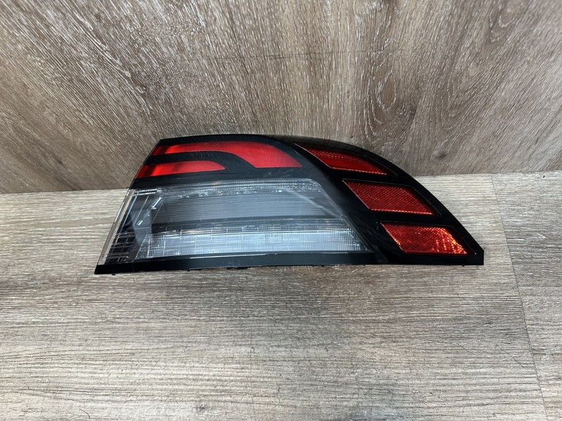 2023-24 HONDA ACCORD RH TAILLIGHT ASSY OEM