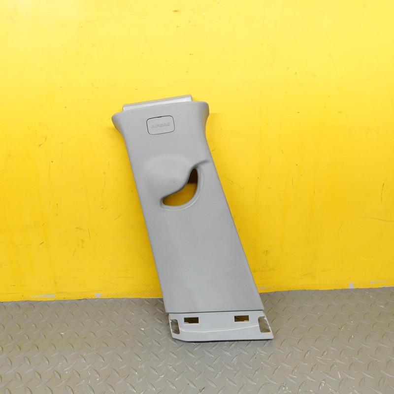 2017-2023 CHEVROLET BOLT EV LEFT SIDE B PILLAR UPPER TRIM COVER TRIM OEM