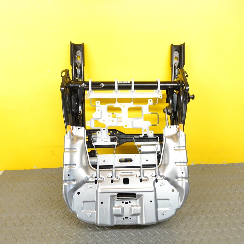 2020-2021 RANGE ROVER EVOQUE FRONT LEFT SIDE SEAT LOWER FRAME ADJUSTER TRACK OEM