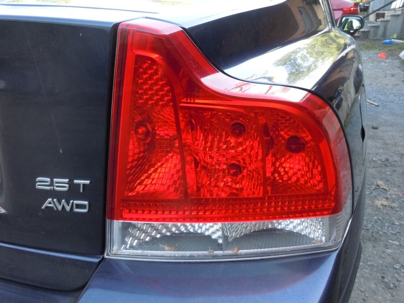 2005-2009 Volvo S60 Tail Light Passenger Right RH W/O Fog Lamp