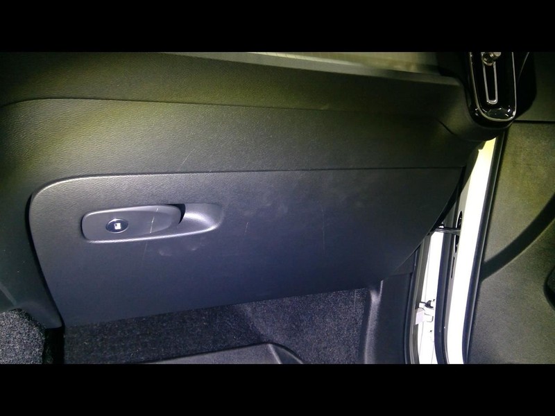 XC40 2019-2023 Glove Box 1686127