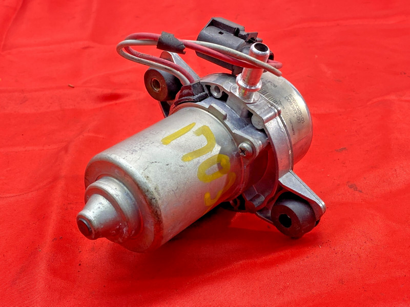 06-10 BMW E60 E63 E64 M5 M6 S85 Power Brake Vacuum Pump Line Assembly Unit OEM✅