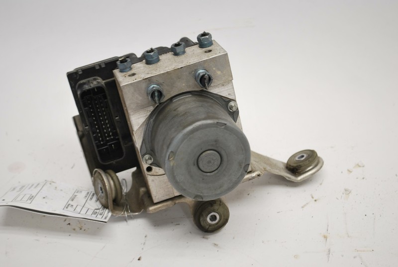 2010-2013 PORSCHE PANAMERA 3.6L ANTI LOCK POWER ABS BRAKE PUMP MODULE OEM