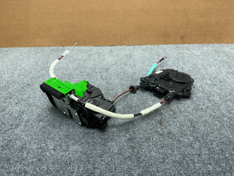 GENESIS G80 2021-2025 OEM REAR RIGHT PASSENGER DOOR SOFT LOCK LATCH ACTUATOR ASY