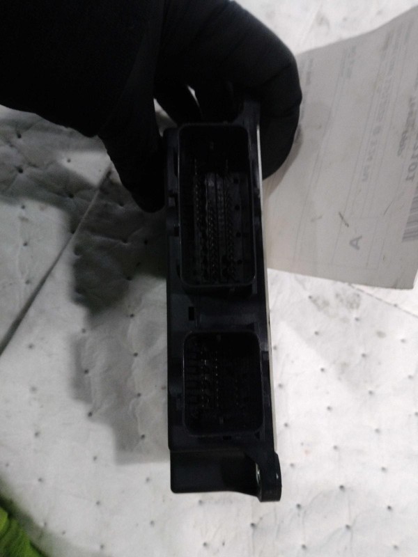 Used Air Bag Module fits: 2022 Gmc Sierra 1500 pickup Air Bag RH rear floor Grad