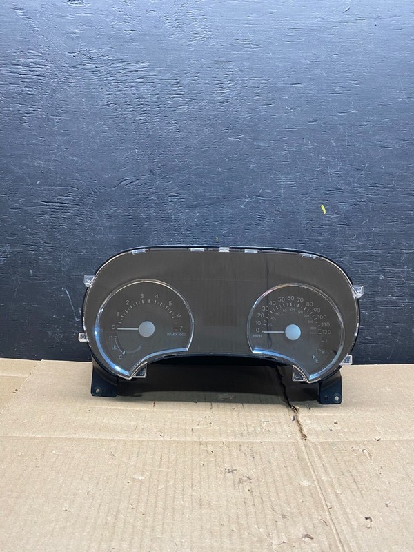 2010 Mercury MountaineerSpeedometer Cluster Gauge Oem v1686 DG