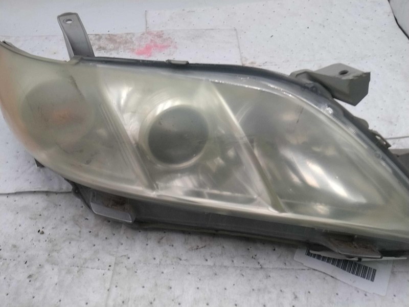 2009 Toyota Camry Right Blue Headlight Assembly OEM 510473 Used 229K Miles