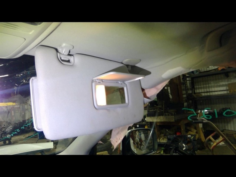 Passenger Sun Visor With Illumination Fits 17-18 FORESTER 1566406
