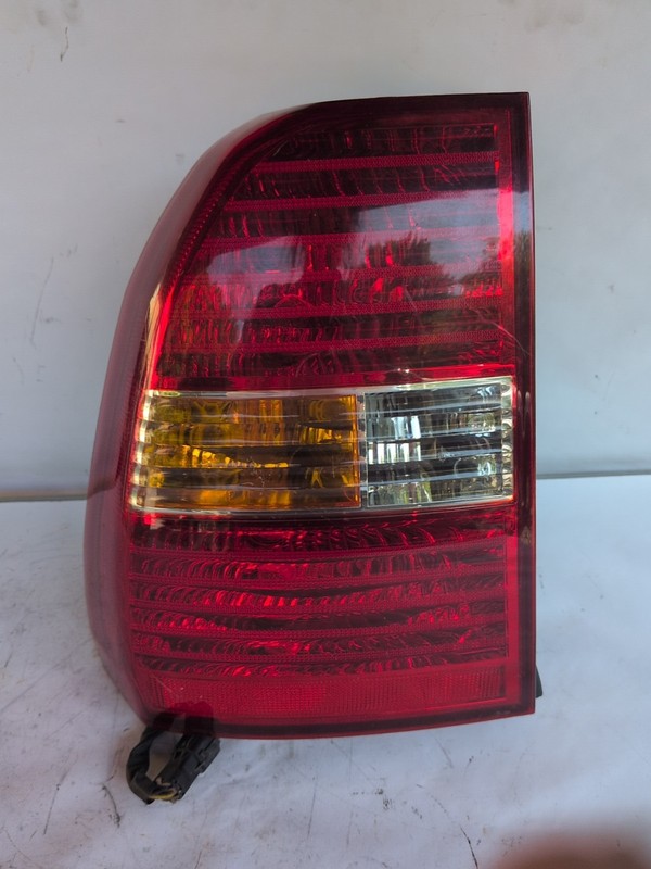 05-08 KIA SPORTAGE Tail Light Assembly RIGHT RH or LEFT LH YOUR CHOICE