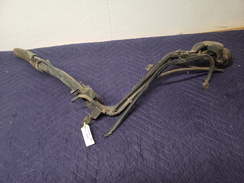 2012 - 2018 FORD FOCUS 2.0L Fuel Filler Gas Tank Neck Pipe Tube Assembly OEM