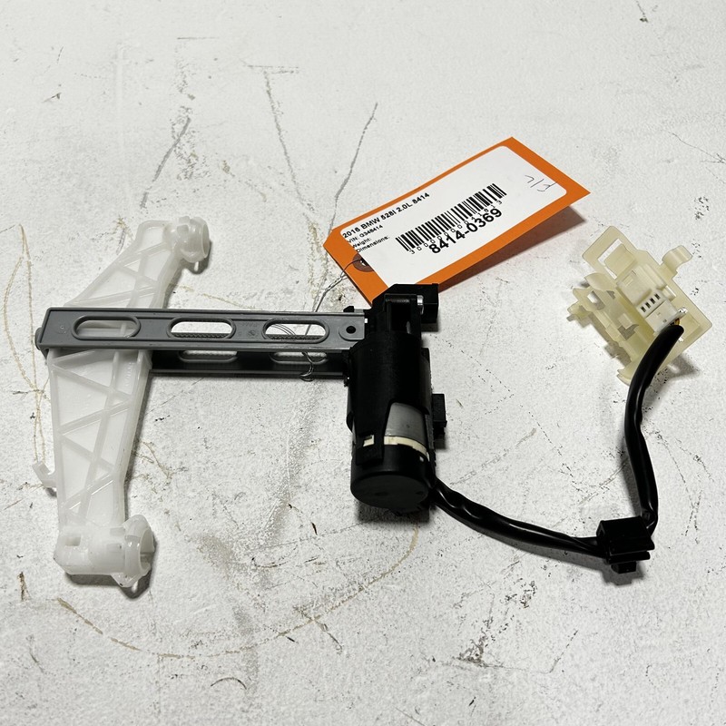 2011-12-13-14-15-2016 BMW 528i FRONT LEFT/RIGHT SEAT HEADREST ADJUST MOTOR OEM