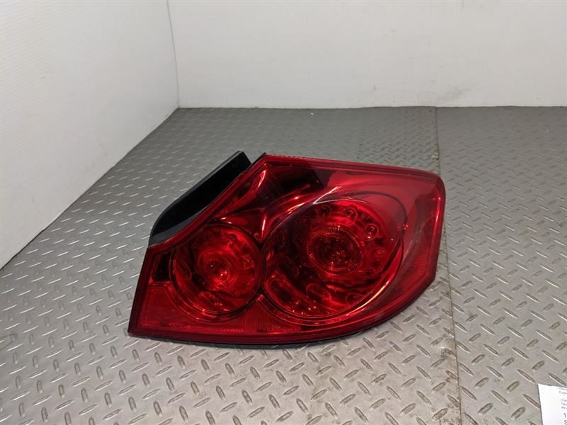 Passenger Tail Light 4 Door Sedan Fits 09-13 INFINITI G37 1025711