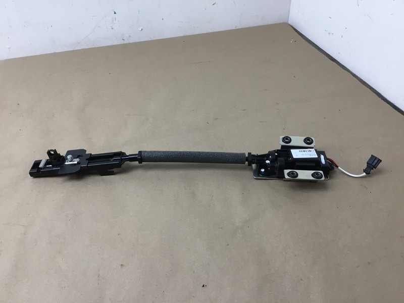 Bentley Bentayga 2019 V8 Front Left Seat Belt Height Adjuster Motor 16-20 :Y