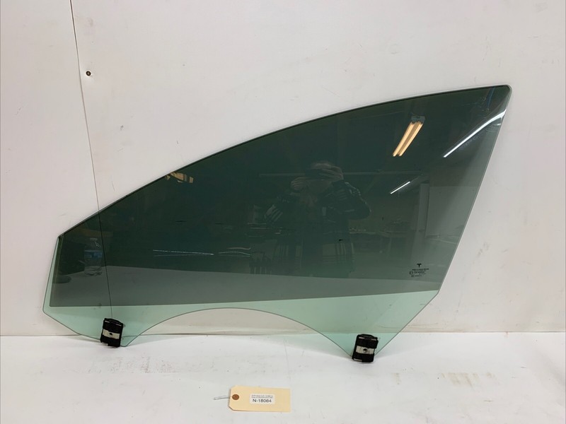 ⚡️17-20 Tesla Model 3 Front Left Driver Door Window Glass 43R-004530 18064 S1