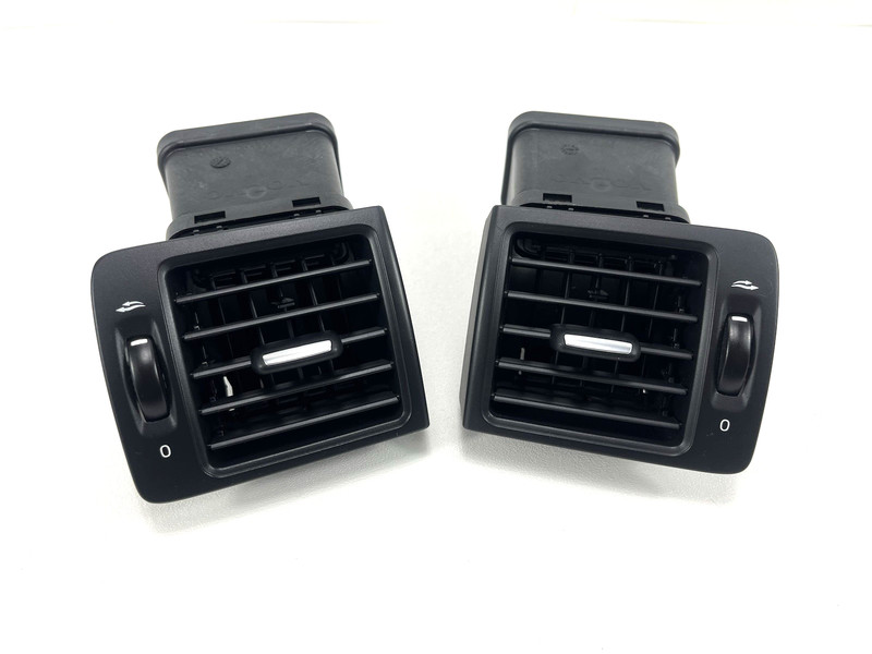 2007-2013 Volvo C30 Dashboard AC Heater Air Vent Grille OEM Left & Right Pair