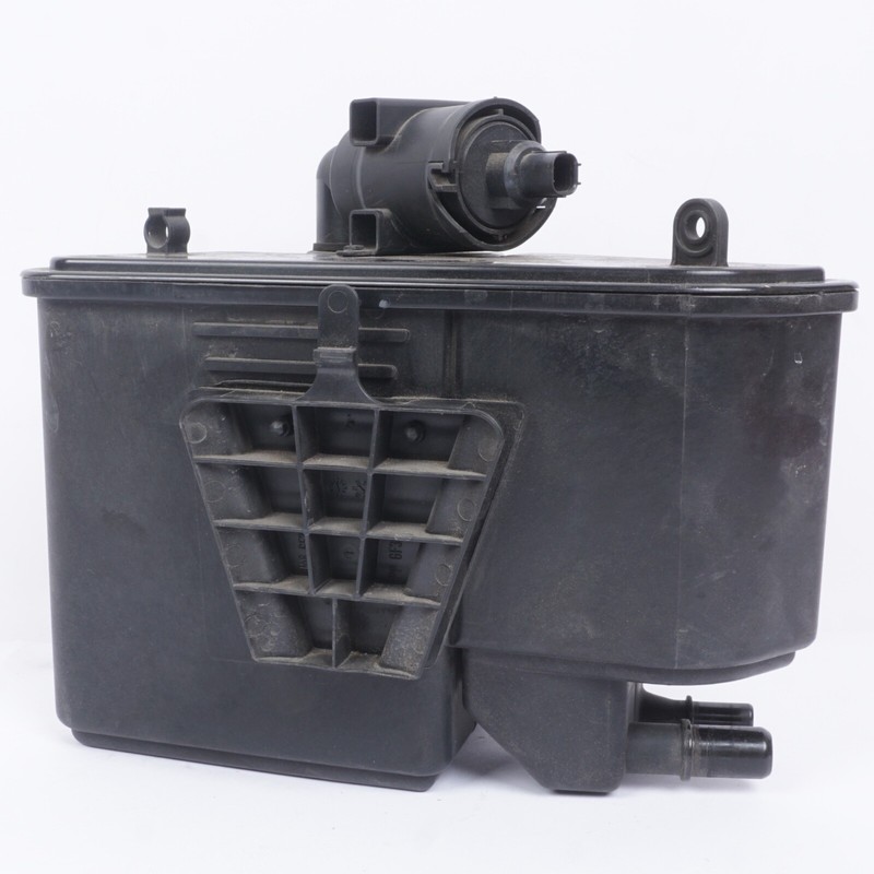 2015-2020 MERCEDES GLA250 X156 2.0L FUEL VAPOR EVAPORATOR CHARCOAL CANISTER OEM