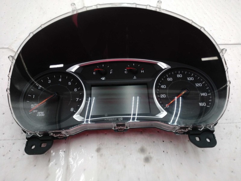 2020 GMC Terrain Speedometer Gauge OEM White 1.5L 89K Miles NJ25-25651-649575