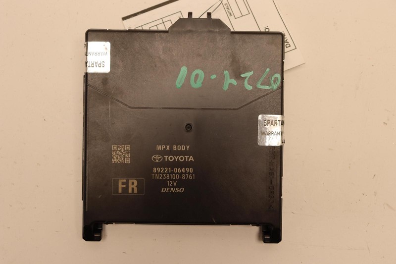 2021 LEXUS ES300H MPX MILTIPLEX NETWORK BODY CONTROL MODULE UNIT OEM