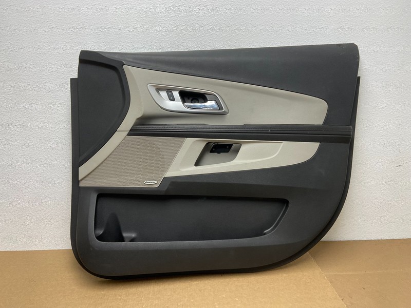 2018 to 2021 Chevrolet Equinox Front Right Passenger RH Door Panel AC0033 DG