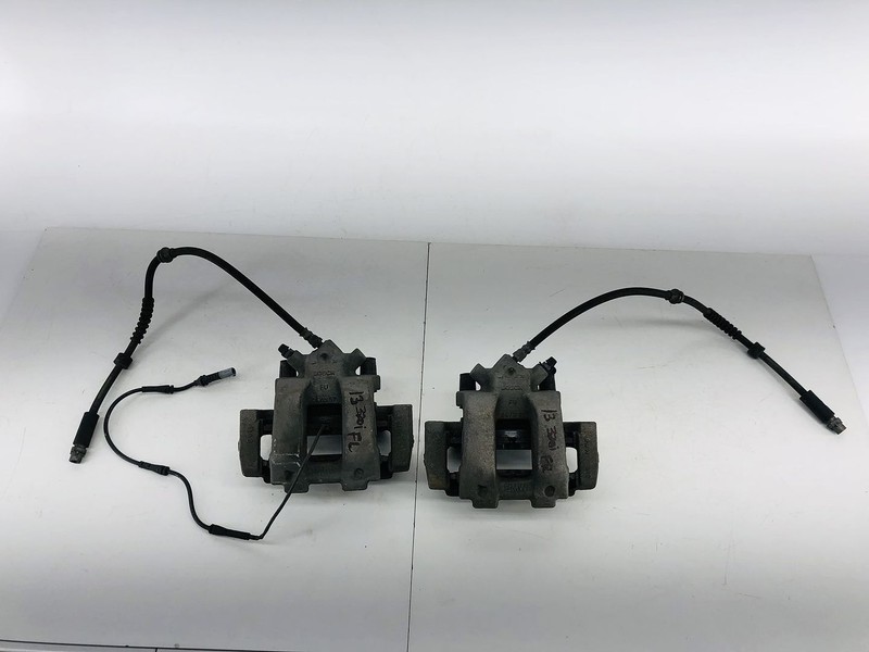 13-18 BMW 320I F30 FRONT LEFT & RIGHT SIDE ABS BRAKE CALIPER SET OF 2 OEM