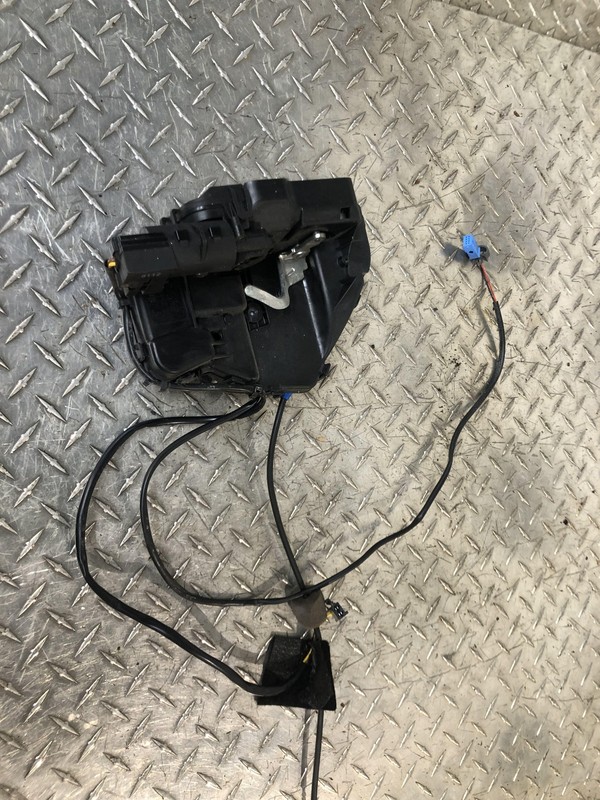 2006-2011 Mercedes Benz CLS550 Front Driver Left Door Actuator Oem Tested