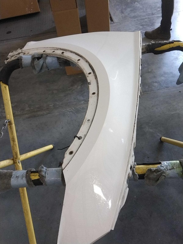 2018 Audi Q5 Front Right Fender White OEM Used 673253 123K Miles