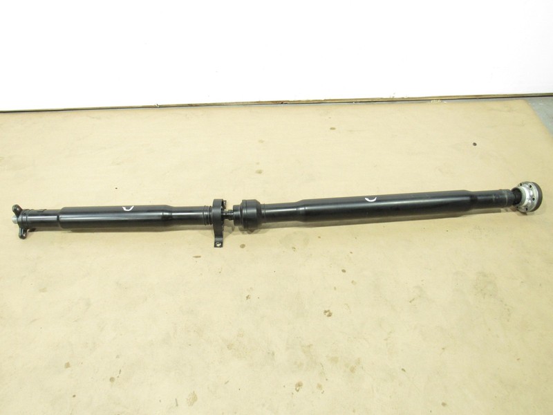14-19 Maserati Quattroporte 2016 3.8L RWD Rear Driveshaft Propeller ;:A