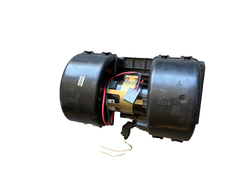 ✅ 2012-18 VOLVO VNL FRONT HEATER A/C BLOWER MOTOR V2380001 OEM ✅