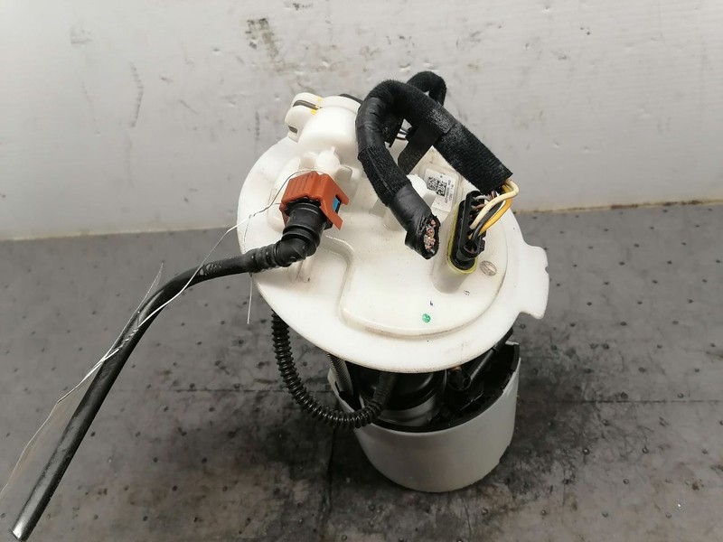 Fuel Pump Assembly Tank Mounted 2.0L Fits 19-23 G70 1550176
