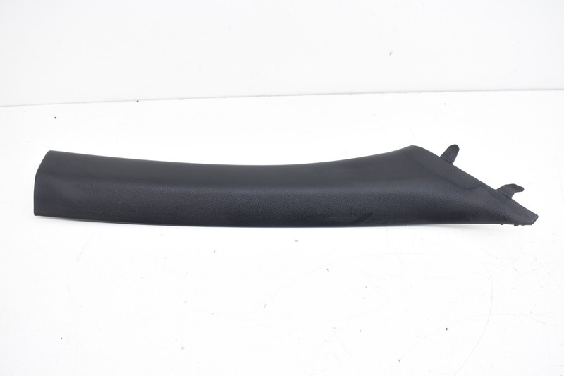 2008 BMW E93 328i CONVERTIBLE FRONT RIGHT A PILLAR TRIM 7129312 OEM KW81