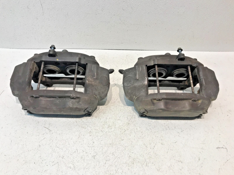 03-06 Mercedes W219 CLS500 Front Right & Left Side Brembo Brake Calipers Set OEM