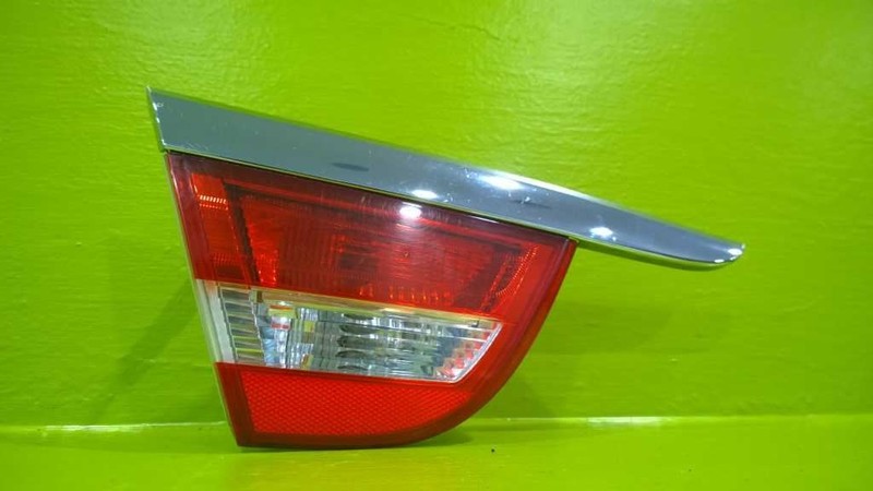 12 13 14 15 16 17 VERANO DRIVER LEFT LID MOUNT TAILLIGHT LAMP OEM 2944-53