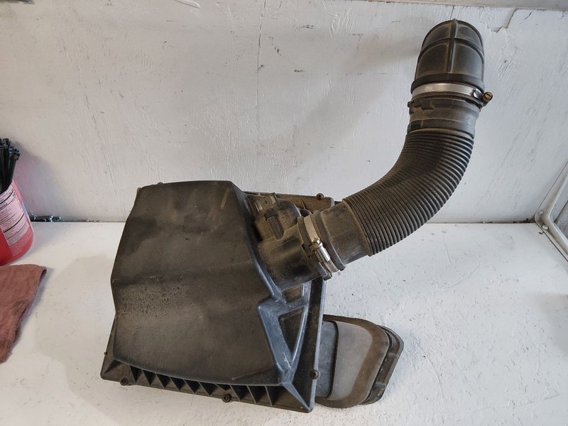 2015-2016 Chevy Cruze Air Cleaner Intake Box 1.4L VIN P 4th Digit Limited