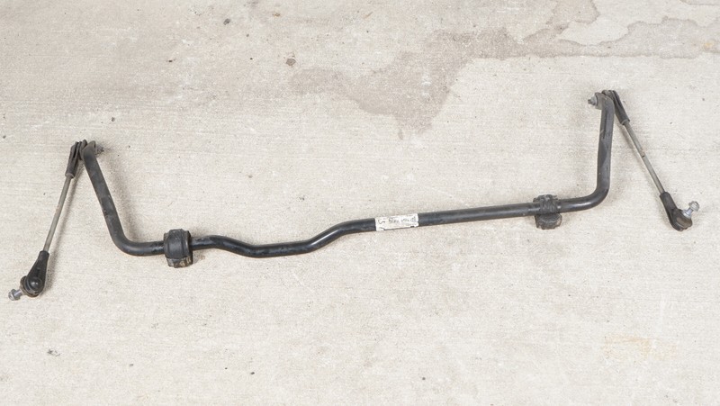 2014 - 2016 BMW 428i F32 COUPE FRONT STABILIZER SWAY BAR 6792125 OEM
