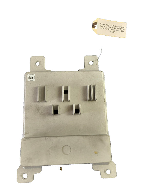 Used Oem Ford Audio Equip Radio Amplifier Module Unit for 2023 Mustang Mach E