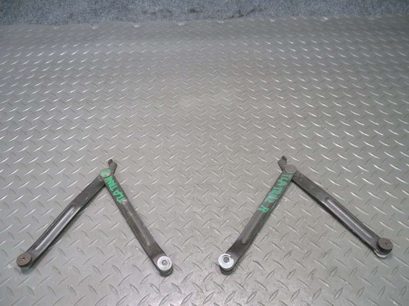 1991-1994 TOYOTA LAND CRUISER FJ80 SET OF 2 TAILGATE STAY SUPPORT ARM HINGE