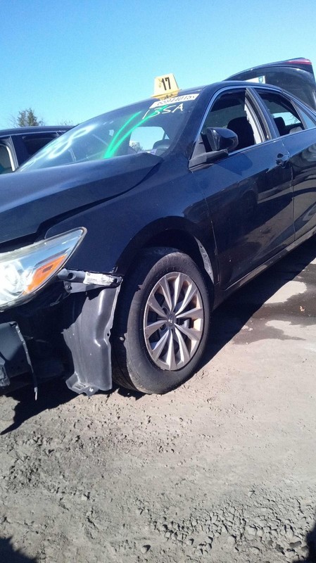 2016 Toyota Camry Rack and Pinion Assembly OEM Black 4551006011 Used 118K Miles